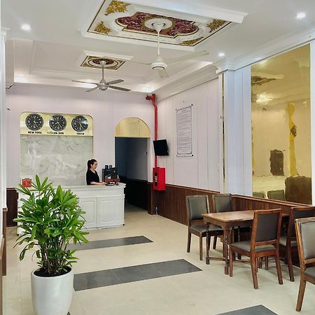 Amy Hotel Hue Esterno foto