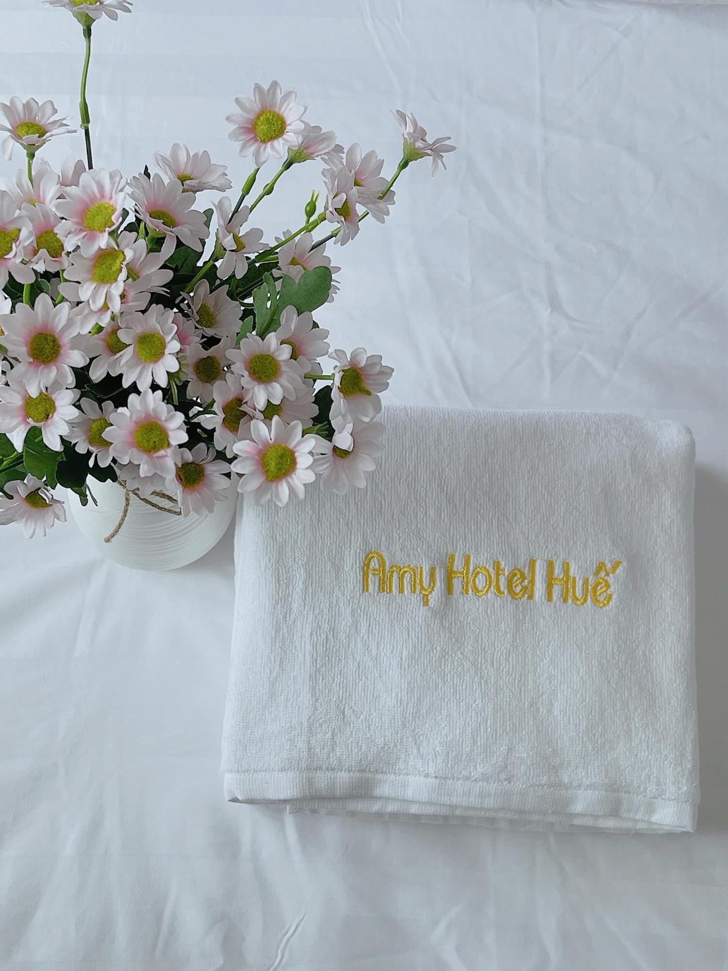 Amy Hotel Hue Esterno foto